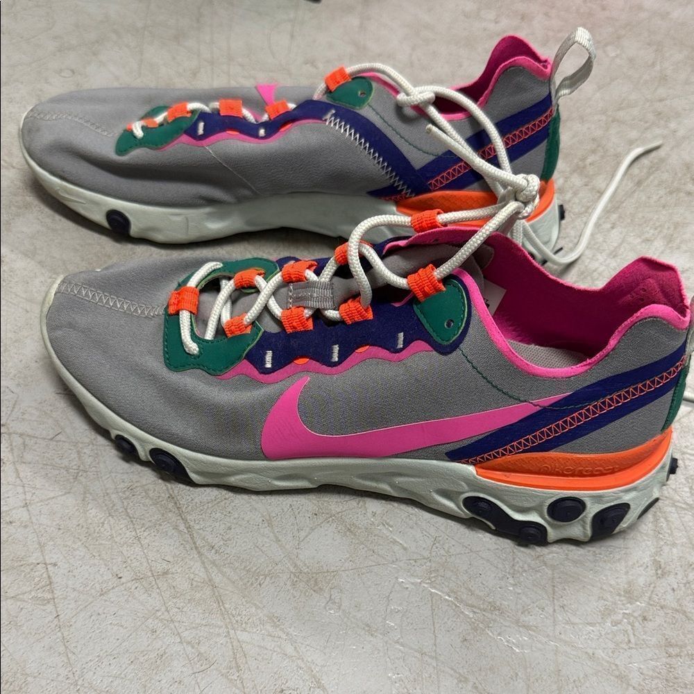 Colorful Athletic Sneakers with Pink Swoosh Womens 8 Great Condition